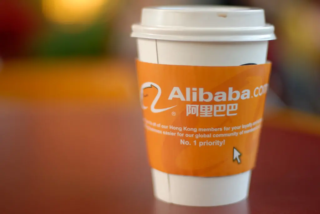 Cara Belanja di Alibaba untuk Pemula Aman & Murah 2026